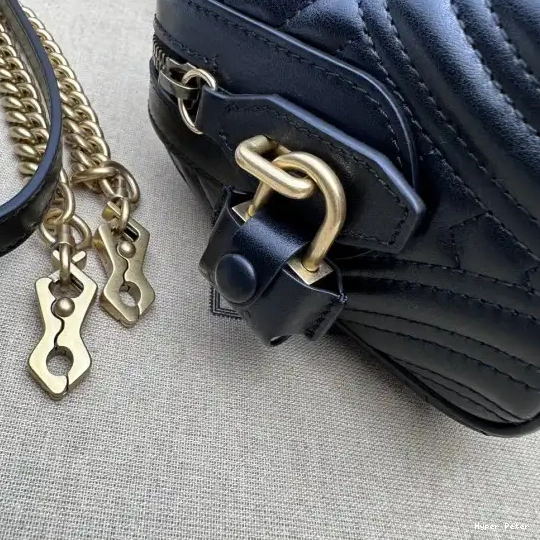 Hyperpeter small BAG GUCCI HANDLE TOP MARMONT 0701